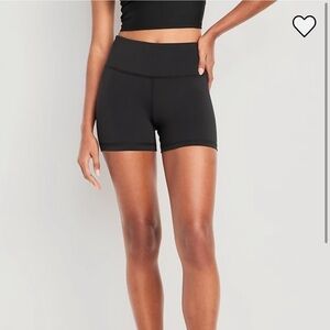 Old Navy high waisted power soft biker shorts, black medium, NWT, 4 inch inseam